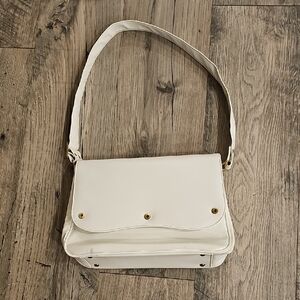 Elegant White Shoulder Bag